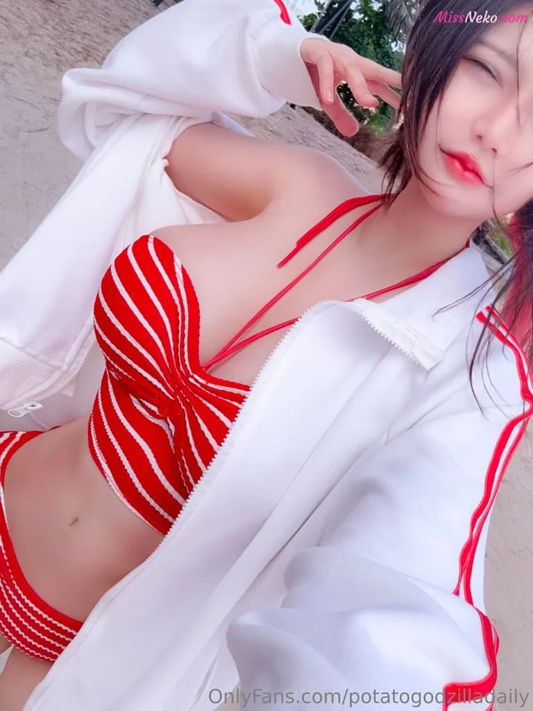 Potato Godzilla – OnlyFans Nude Jul 1-31, 2025 Potato Godzilla – OnlyFans Nude Jul 1-31, 2025