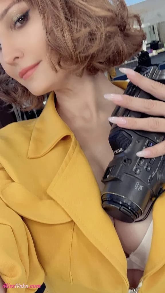 Julius Drow – April O’Neil Julius Drow – April O’Neil