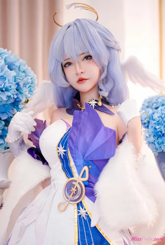 Potato Godzilla – Robin (Honkai: Star Rail) Potato Godzilla – Robin (Honkai: Star Rail)