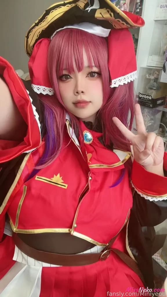 Miniyeou – Houshou Marine Miniyeou – Houshou Marine