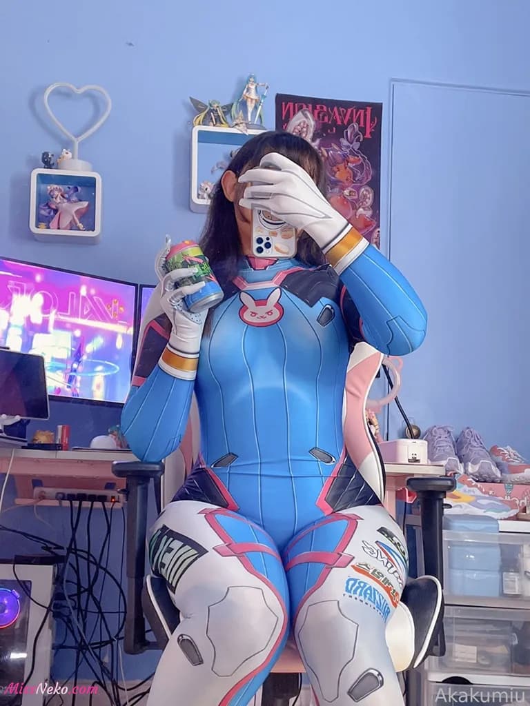 Akakumiu – D.Va Akakumiu – D.Va