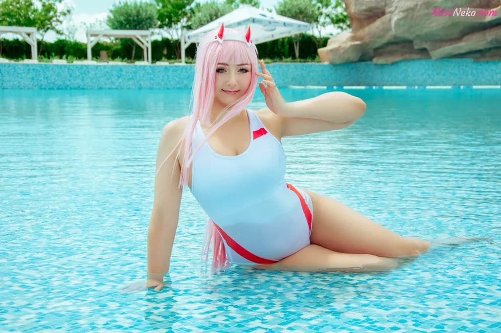 Aluctoria – Zero two Swimsuit Aluctoria – Zero two Swimsuit