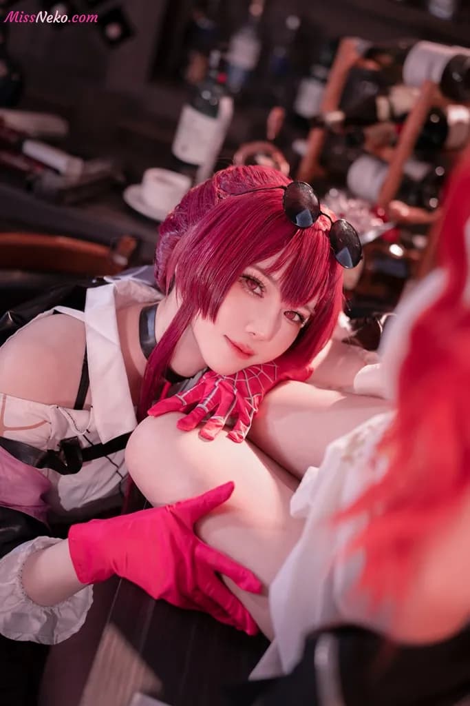 Sally Dorasnow – Kafka (Honkai: Star Rail) Sally Dorasnow – Kafka (Honkai: Star Rail)