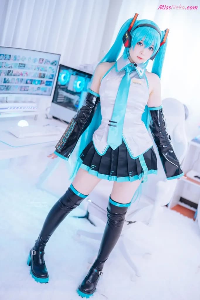 Shimo – Hatsune Miku Shimo – Hatsune Miku