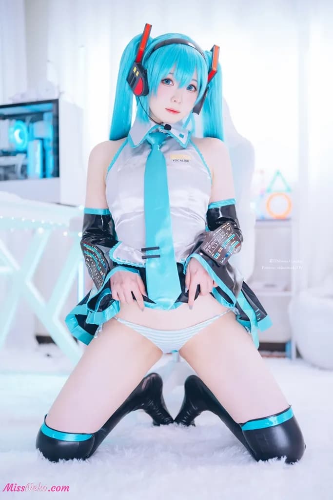 Shimo – Hatsune Miku Shimo – Hatsune Miku