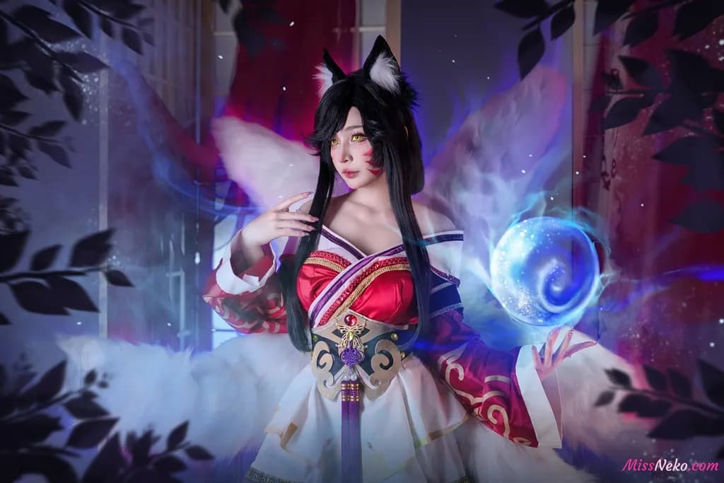 Umeko J – Ahri Umeko J – Ahri