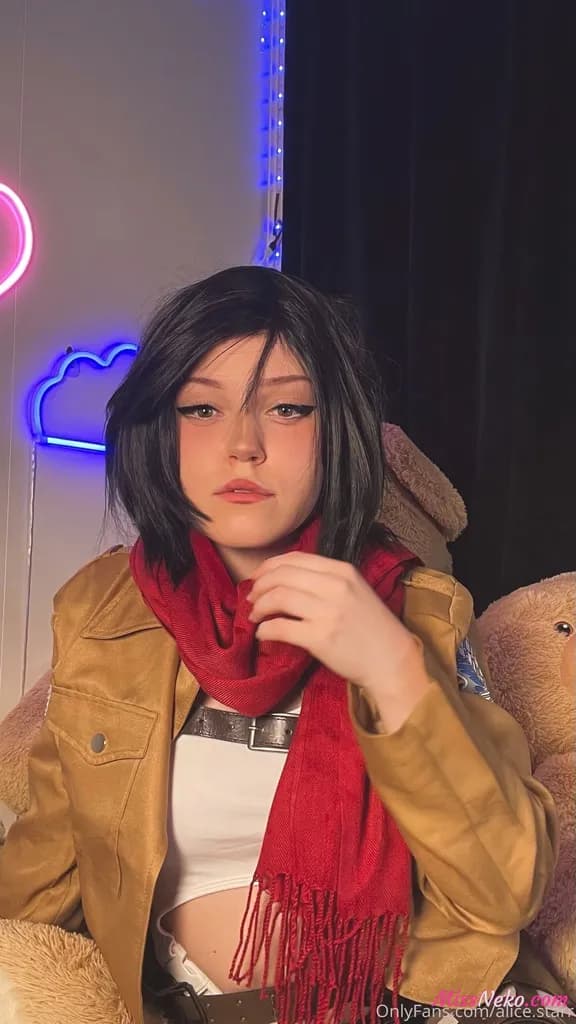 Alice Starr – Mikasa Ackerman Alice Starr – Mikasa Ackerman