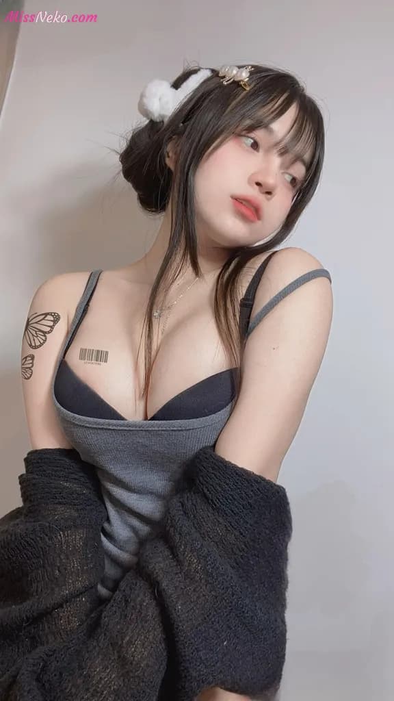 Menruinyanko (Angel Chan) – D: Killer Wife Menruinyanko (Angel Chan) – D: Killer Wife