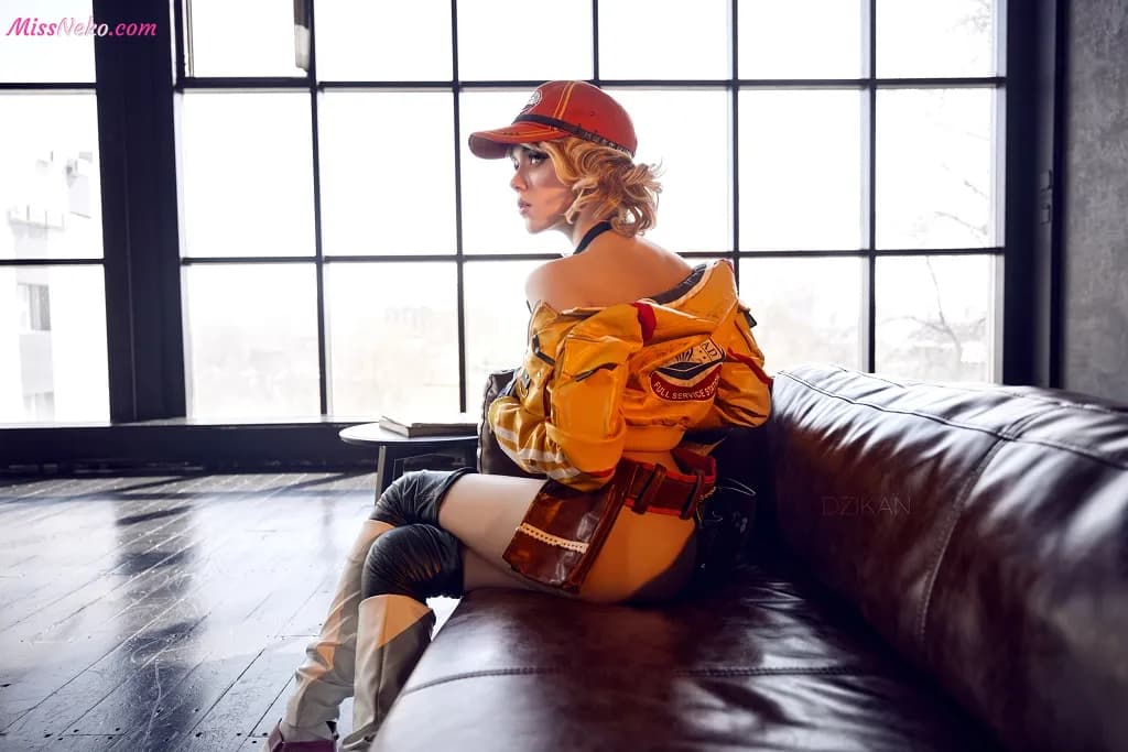 Dzikan – Cindy Aurum Dzikan – Cindy Aurum