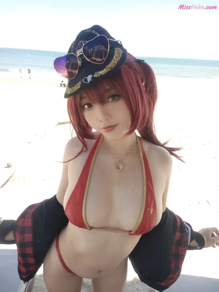 Messie Huang – Houshou Marine Summer Messie Huang – Houshou Marine Summer